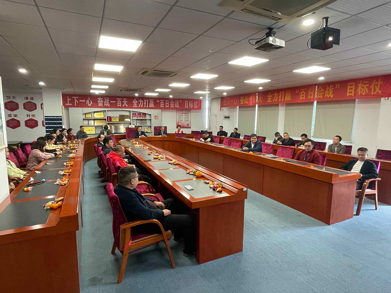 骏马迎春 旗开得胜 | 澳克士智能照明2026新春团拜会圆满举行